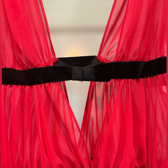 RARE! Victoria's Secret, Very Sexy label - UNBELIEVABLE offer! - Picture 2 of 6